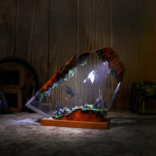 Lámpara Decorativa de Dragón en Resina